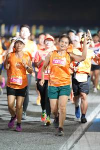 BIB: 25431, 26798
                            <button type="button" onclick="openModal(19606801)" class="btn btn-primary btn-sm float-right btn-popup" data-toggle="modal" data-target=".modal-high-quality">
                        <i class="fas fa-shopping-cart"></i> Add to Cart
                    </button>
                                            <button type="button" onclick="isThisMe(19606801, true)" class="btn btn-success btn-sm float-right btn-popup btn-isme hidden" data-toggle="tooltip" data-placement="bottom" title="นี่คือรูปของคุณใช่ไหม คลิกที่นี่เพื่อเอาเข้าอัลบั้ม">
                        <i class="fas fa-plus"></i> Add to album
                    </button>
                    <button type="button" onclick="isThisMe(19606801, false)" class="btn btn-warning btn-sm float-right btn-popup btn-isnotme hidden">
                        <i class="fas fa-ban"></i> Remove from album
                    </button>